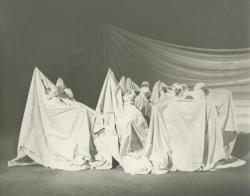 YE1983_09_PH003