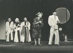 YE1985_03_PH005