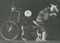 YE1985_03_PH012