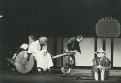 YE1985_03_PH014