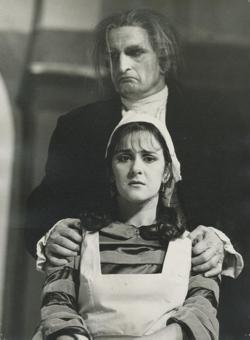 YE1985_12_PH012