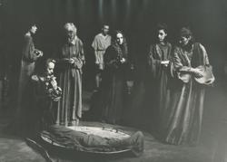 YE1985_13_PH007