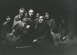 YE1985_13_PH008
