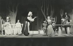 YE1985_15_PH004