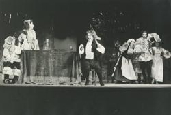 YE1985_15_PH005