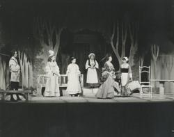 YE1985_15_PH011