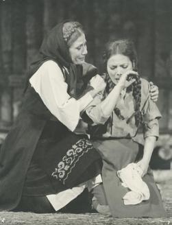 YE1986_03_PH024