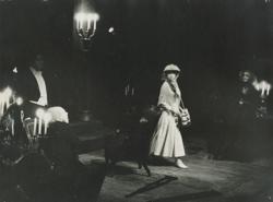 YE1986_06_PH006
