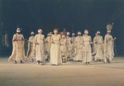 YE1986_08_PH015