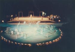 YE1986_08_PH017