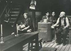 YE1986_10_PH002