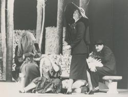YE1986_11_PH010