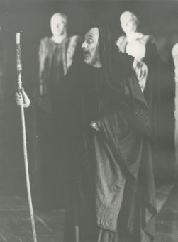 YE1987_10_PH006
