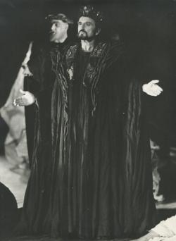 YE1987_10_PH009