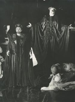 YE1987_10_PH016