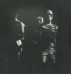 YE1987_11_PH003