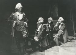 YE1987_11_PH014