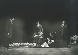 YE1987_12_PH018
