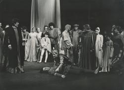 YE1989_03_PH010