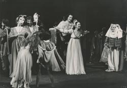 YE1989_03_PH011