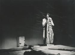 YE1989_04_PH016