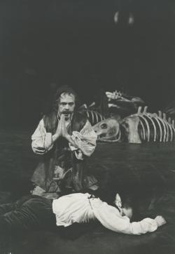 YE1989_05_PH007