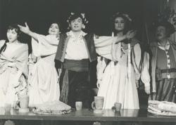 YE1989_05_PH017