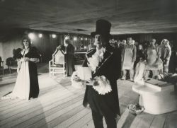 YE1989_06_PH028