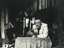 YE1989_12_PH006