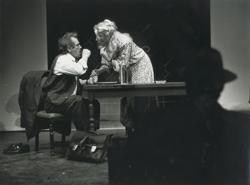 YE1989_13_PH006
