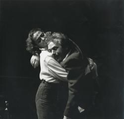 YE1989_13_PH016