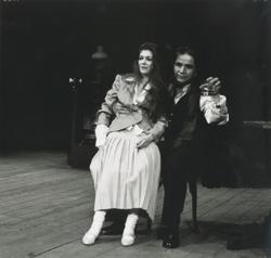 YE1989_15_PH007