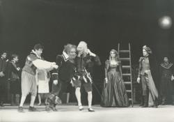 YE1990_08_PH021
