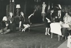 YE1990_13_PH014