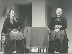 YE1992_10_PH008