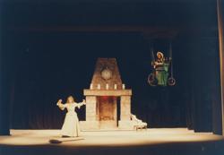YE1992_12_PH012