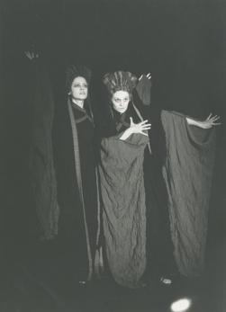 YE1993_10_PH001