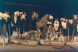 YE1993_13_PH010