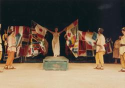 YE1995_10_PH014