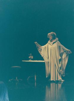 YE1995_11_PH005