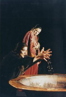 YE1996_04_PH012