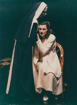 YE1999_03_PH007