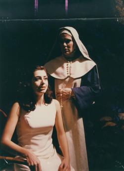 YE1999_03_PH008