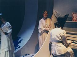 YE1999_05_PH017