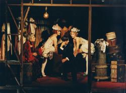 YE1999_06_PH010