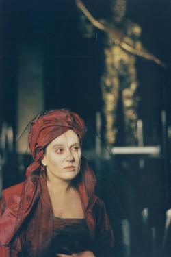YE1999_10_PH021