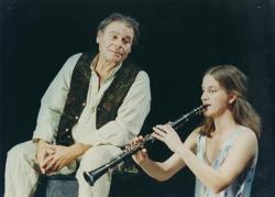 YE1999_11_PH003