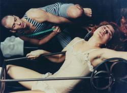 YE1999_14_PH002