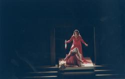 YE2001_07a_PH009