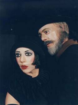 YE2003_02_PH003